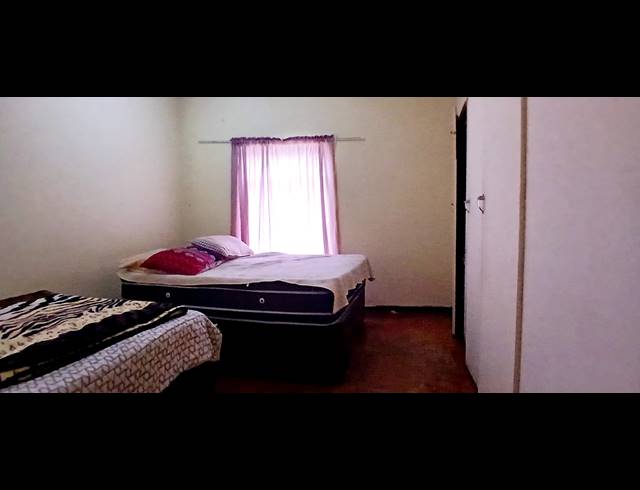 2 BEDROOM APARTMENT FOR SALE IN DURBAN CENTRAL